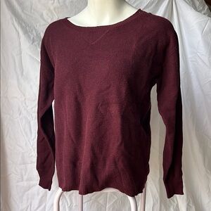 Maroon Crew Neck Sweater with Long Sleeves